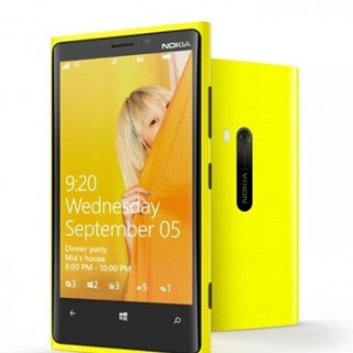 诺基亚推出 Windows Phone 8“旗舰”Lumia 920